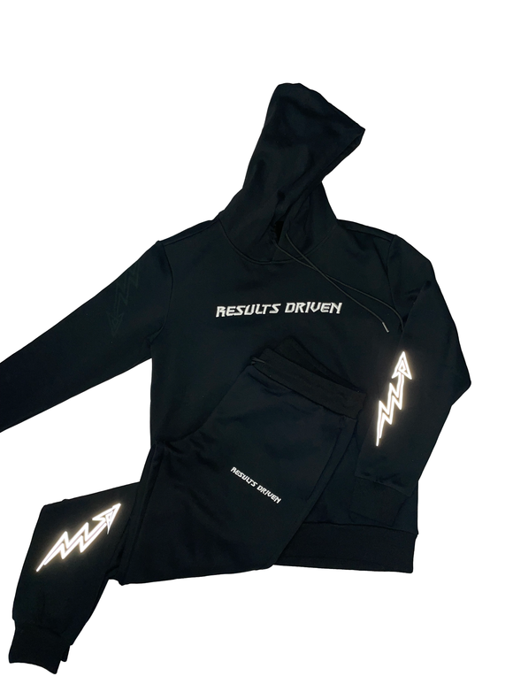 Sweatsuit, tracksuit, luxury tracksuit, sports clothing, sports clothes near me, fanzz sports, sports clothes sale, mathrews archery apparel, sports merchandise near me, sports wear store